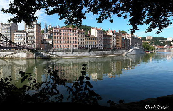 LE « PECHEUR AUX ABLETTES » AU PONT DE PERRACHE